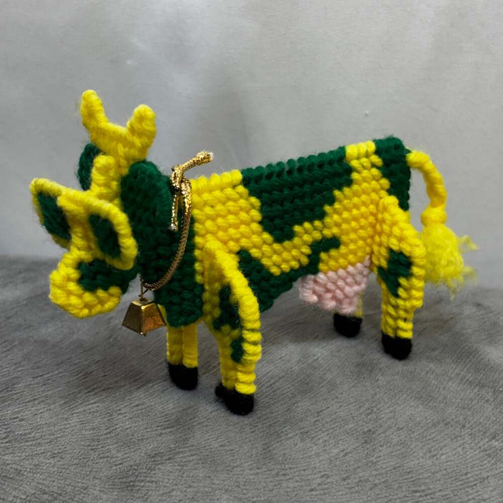Plastic Canvas 3D Cow Figure Ornament Green Bay Packers Green & Yellow Handmade